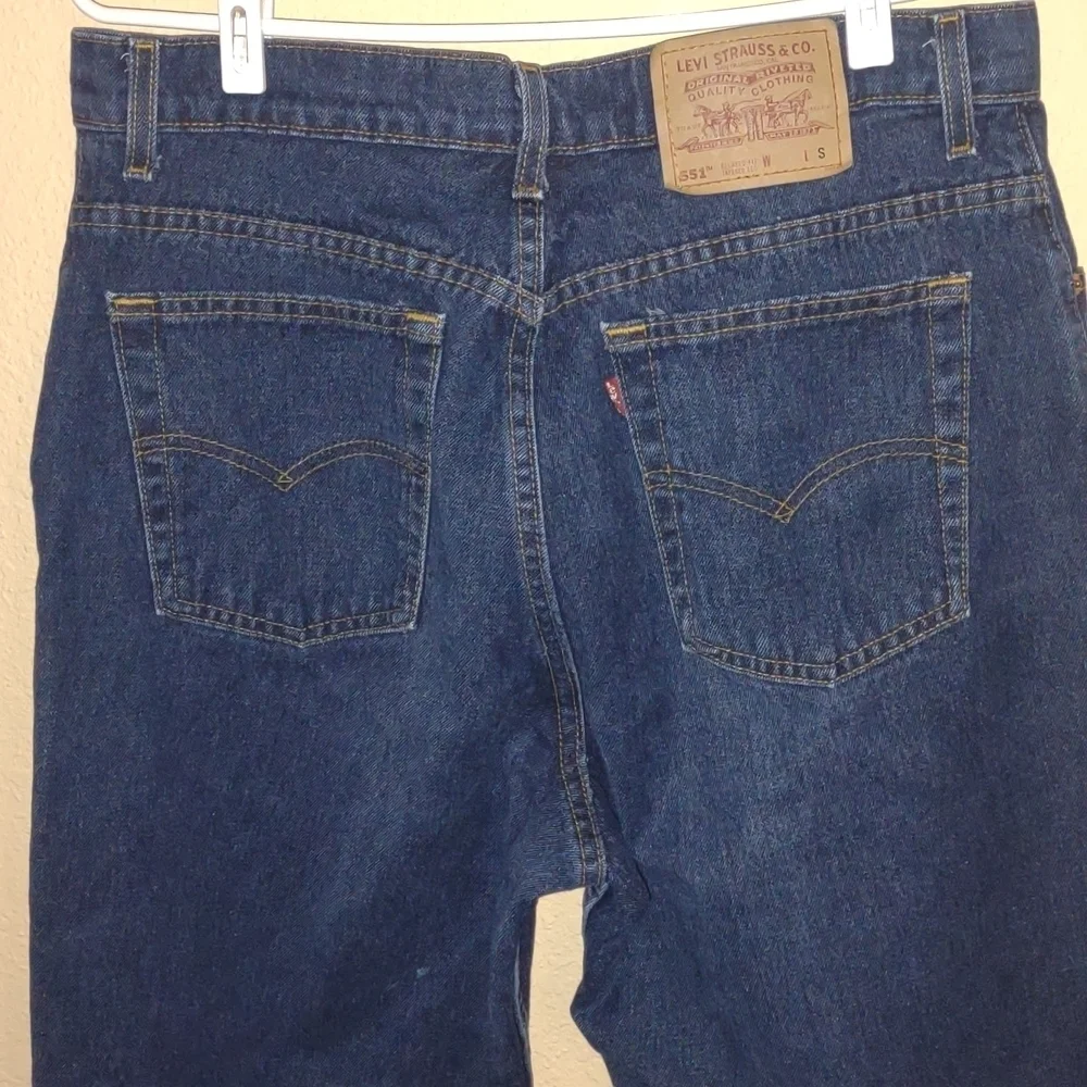 Vintage Levi's 551 Relaxed Fit Tapered Leg Mom Jeans Size 16P